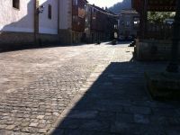 Camino público en Vega de Pas