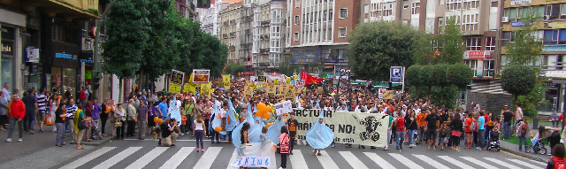 Manifestación contra el fracking en Santander