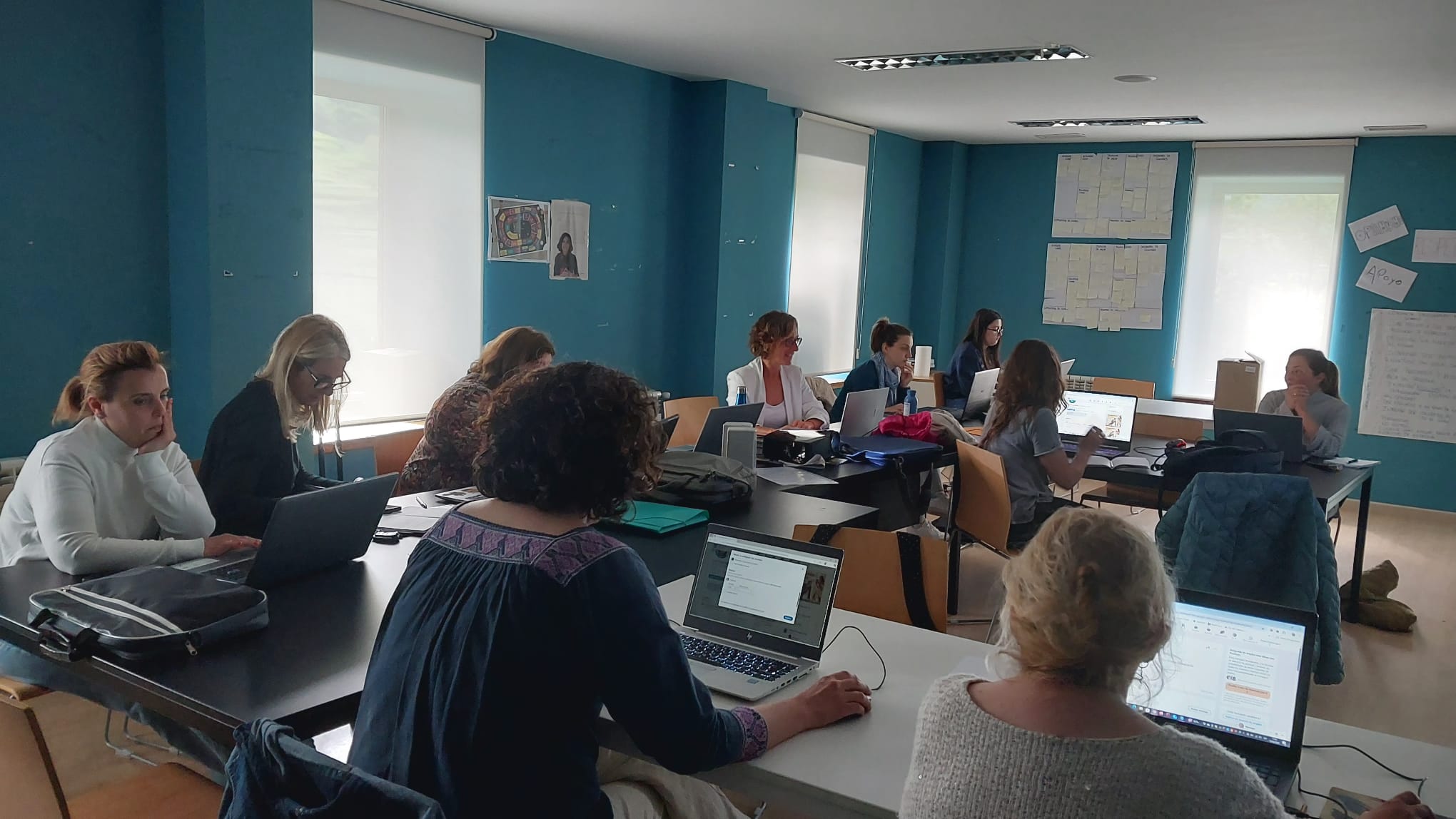 La Lanzadera de Empleo de Valles Pasiegos refuerza la formación en LinkedIn con una nueva sesión
