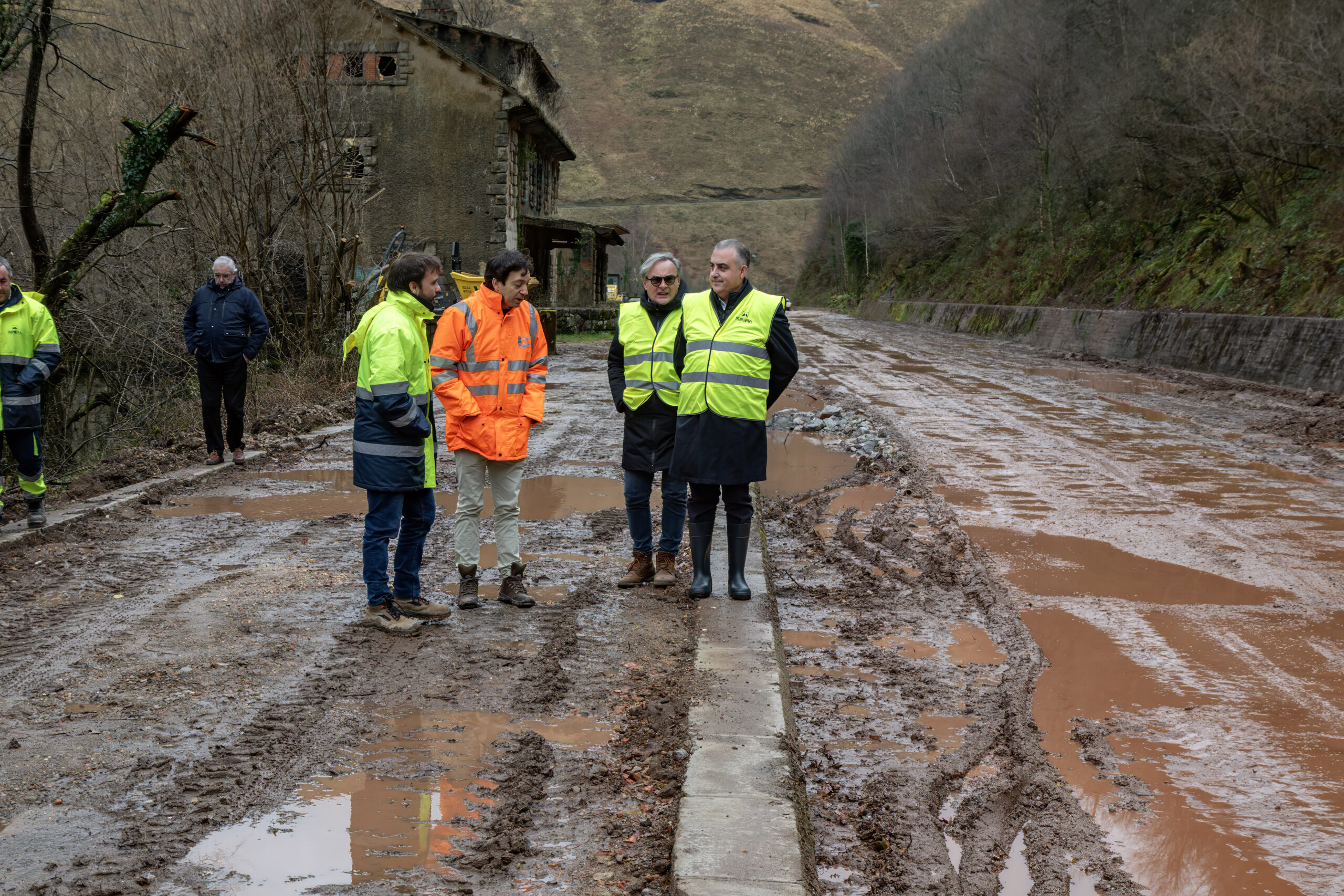 Las Obras en la estación de Llera y el túnel de Engaña en Vega de Pas