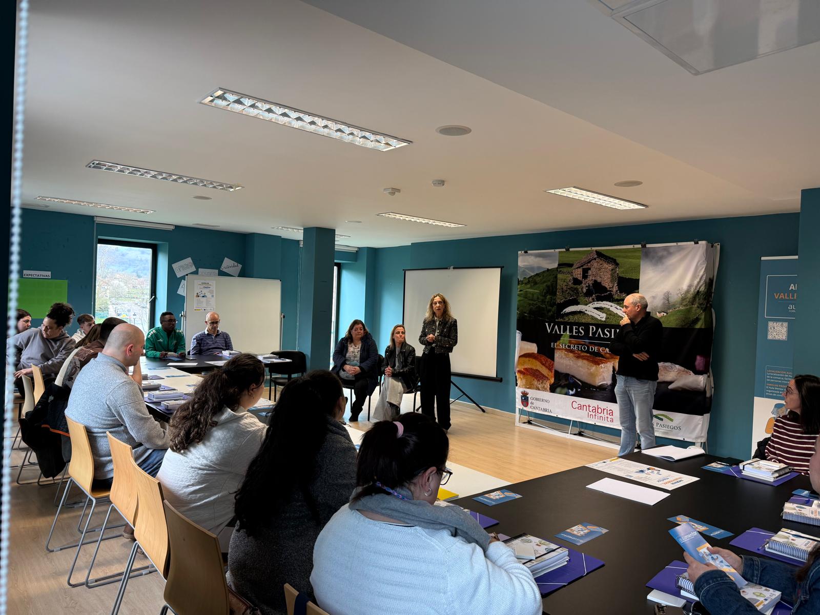 Lanzadera de Empleo de los Valles Pasiegos inicia una nueva edición con una amplia participación